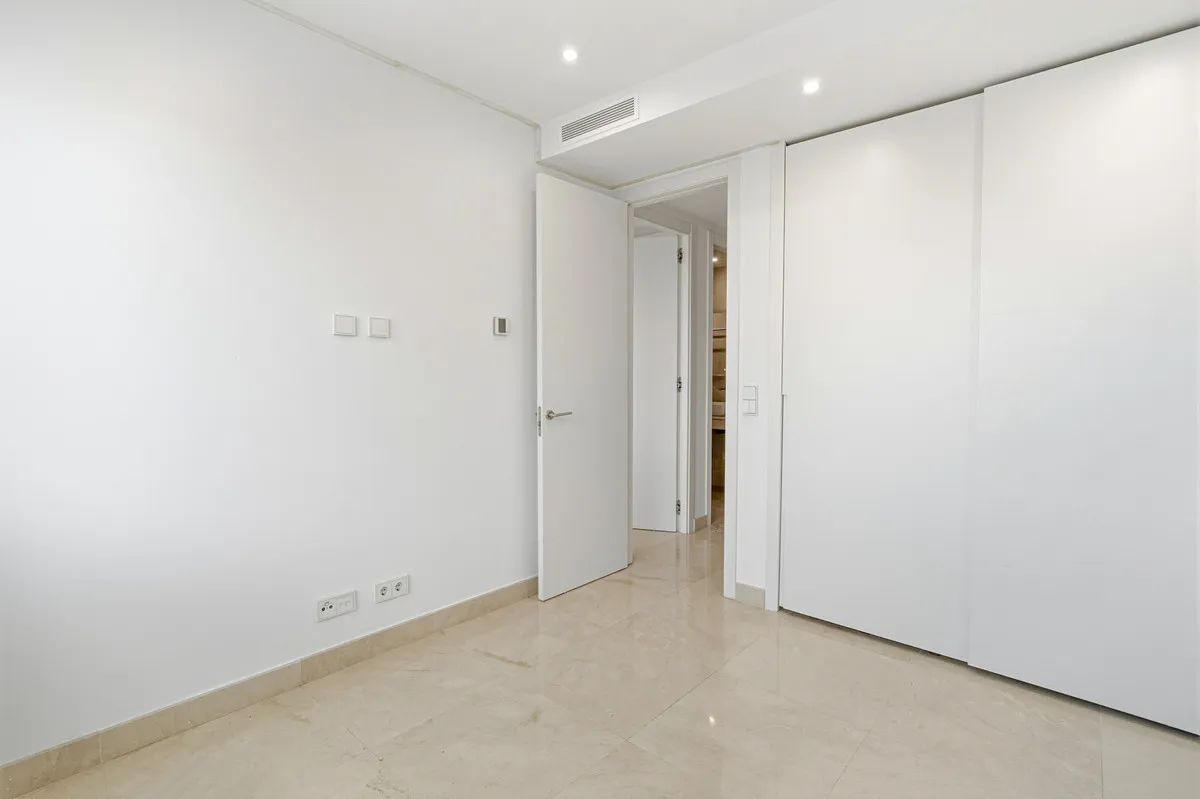 671fbd0a-54c9-4cdf-ba7d-5d25cbdf8a31