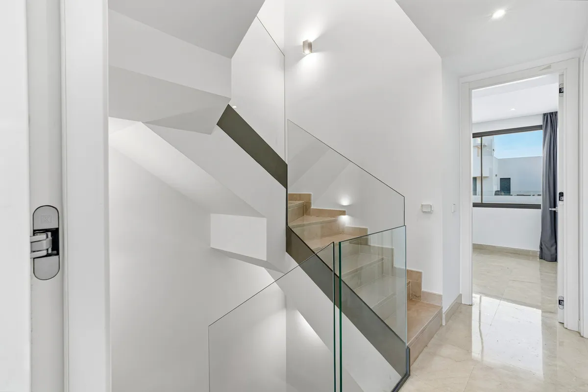 d358d97f-c089-434b-9b08-aa722800053a