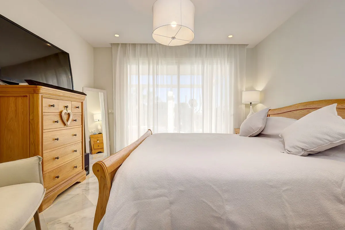 2385d938-1061-4aaa-9603-3c7d8aef97cd