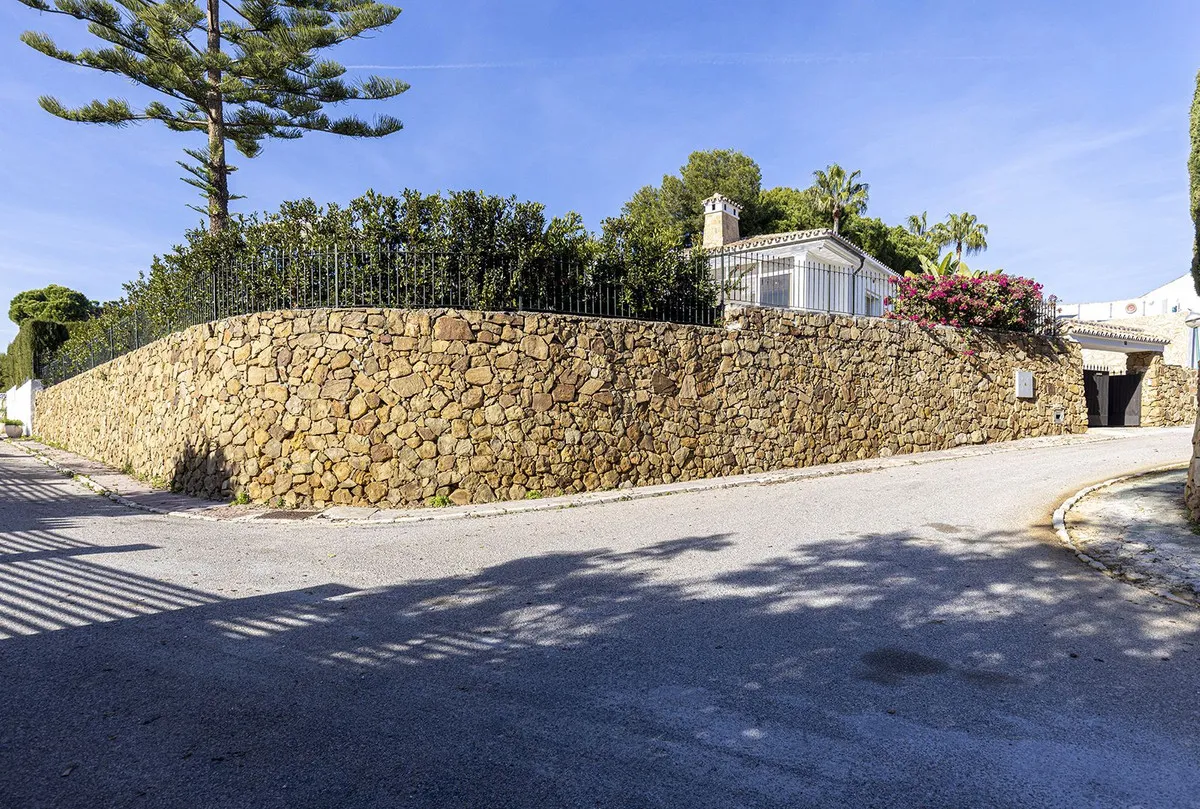 488d4bde-77ca-4994-a615-8a07d33b5b24