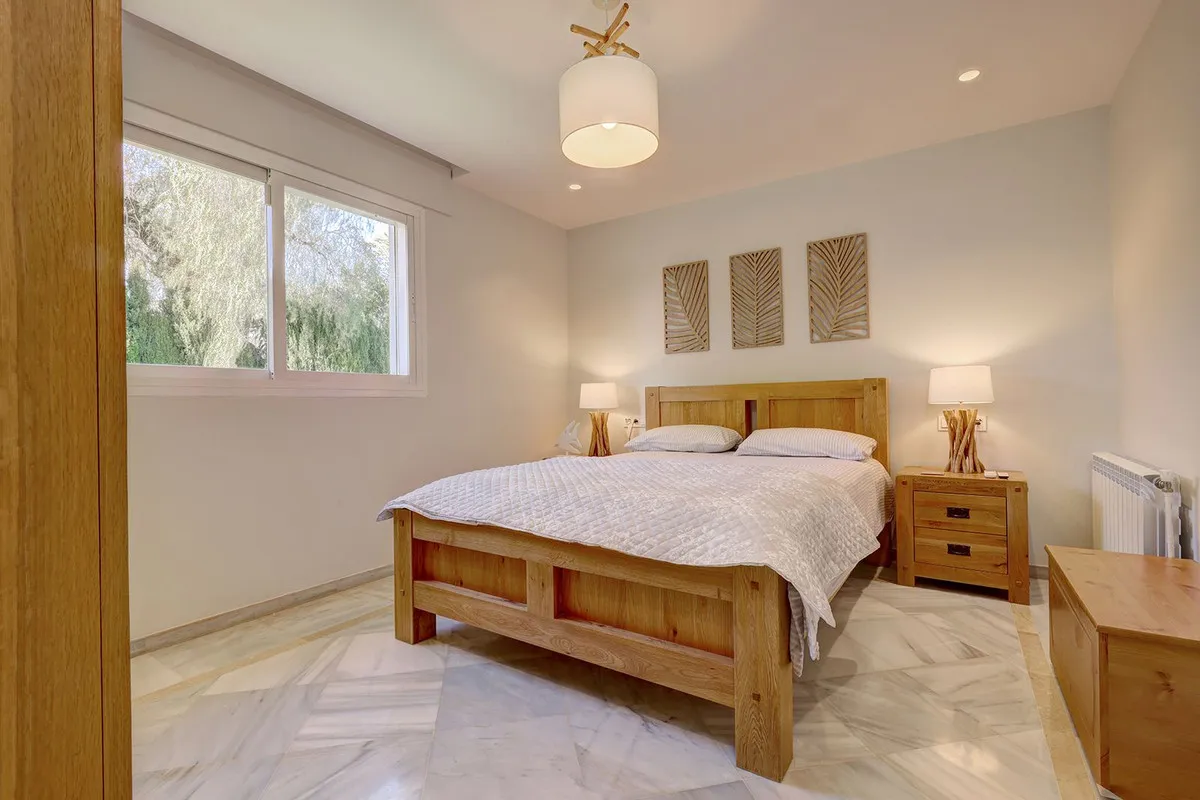 859d35ae-fb8d-4bd4-a6de-1104e4c55d68