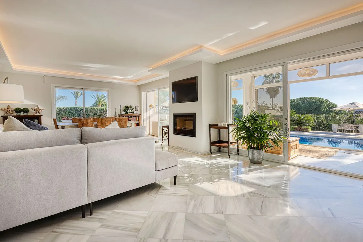 ecf1b1fe-8532-4cc4-8fe4-6b22882fd2d0