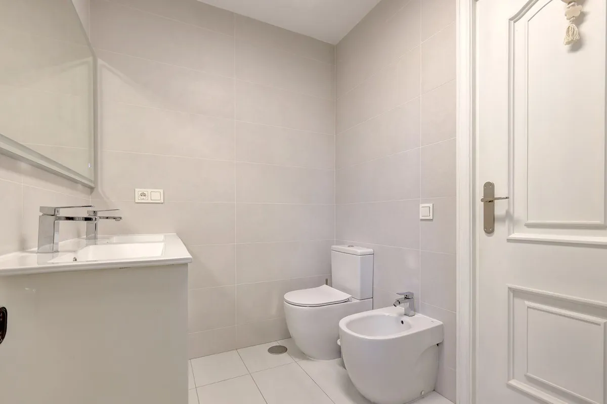 f5b3ab1f-ef42-4996-a4a3-d5aa1f743bff