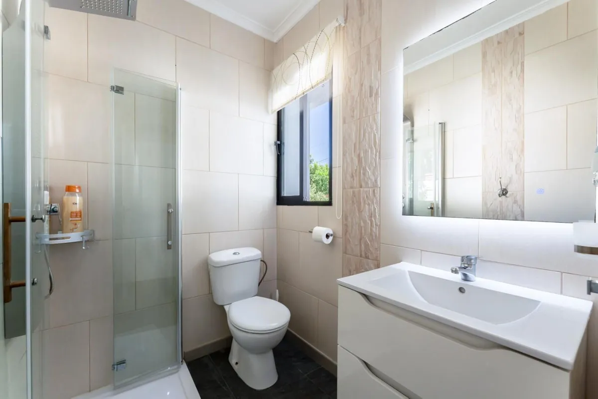 54289415-8bf1-4282-b107-e0ad0a7c3c17