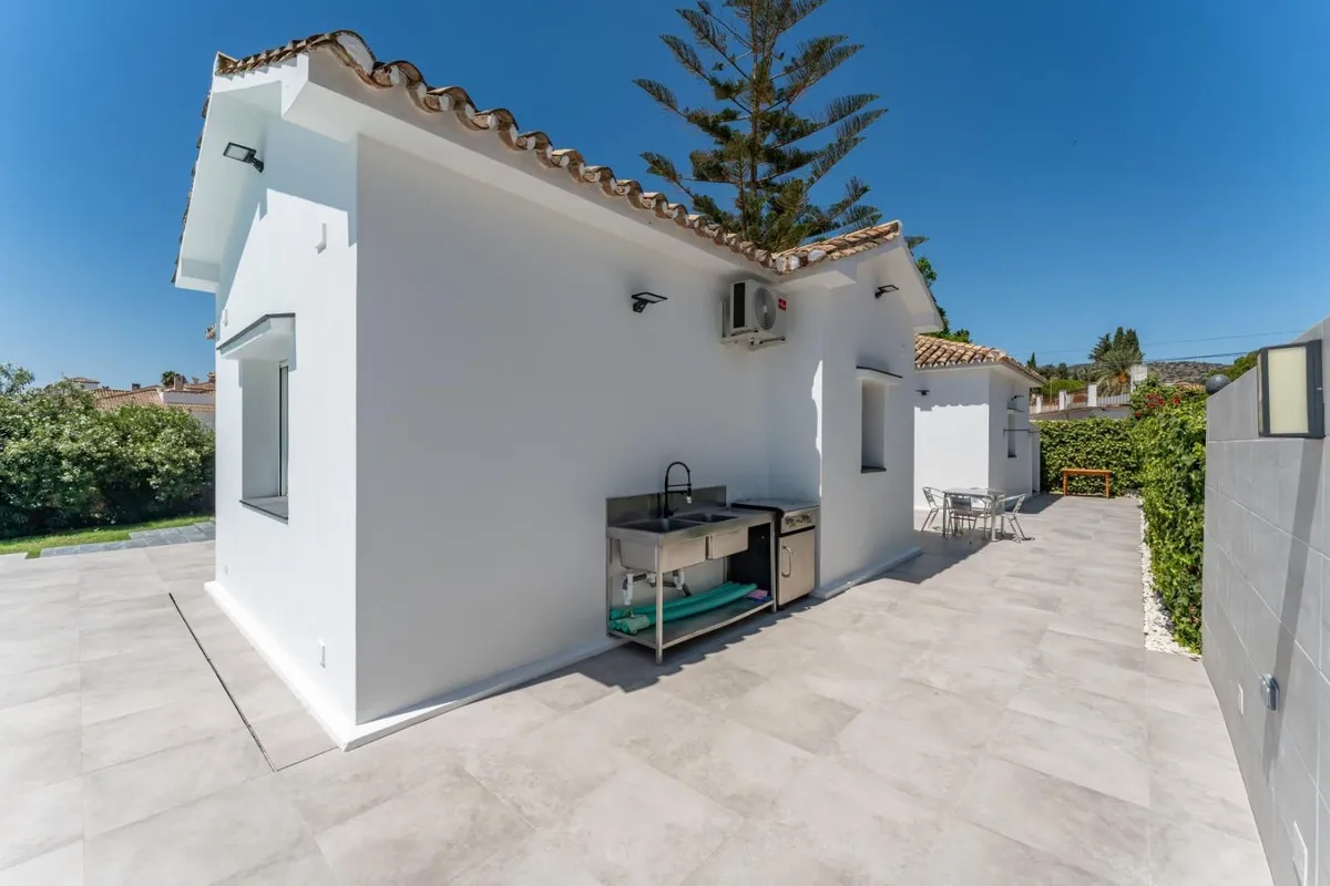 5e438821-e97d-4553-b01a-fa03ce51d65b