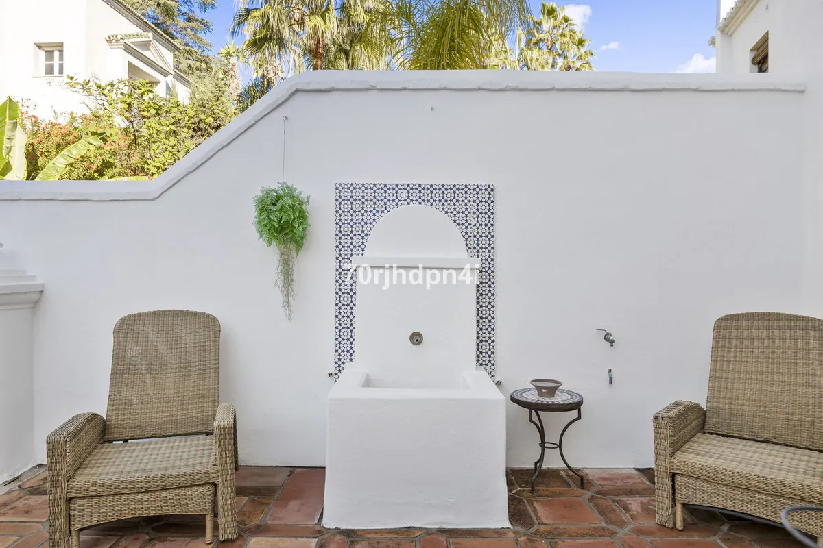 681f975f-e0bd-4e34-ac7c-a206b77bb3df