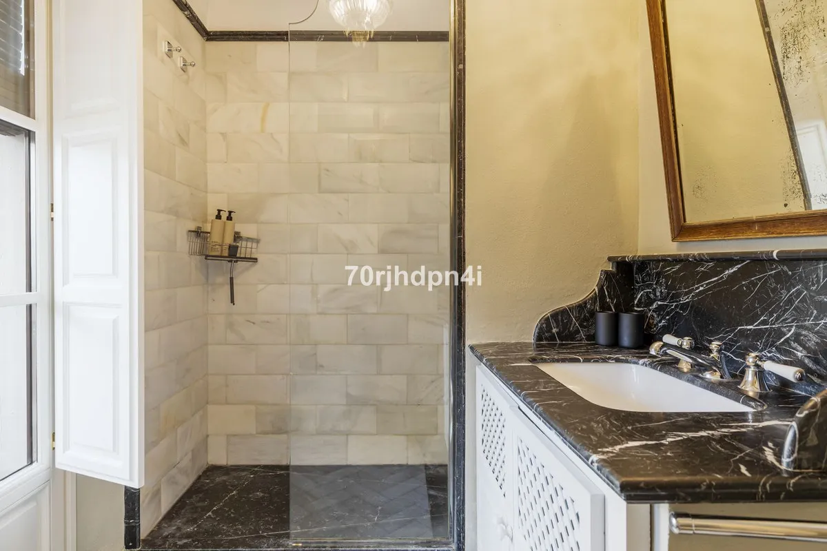 95c91821-9d3d-4479-aa57-eea311a8d403