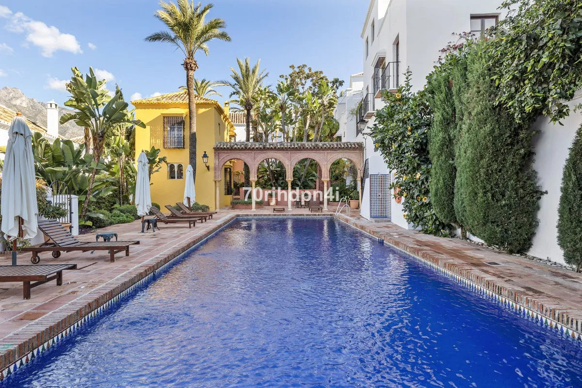 b26d938c-7a09-4779-90eb-c9a45dbab68e