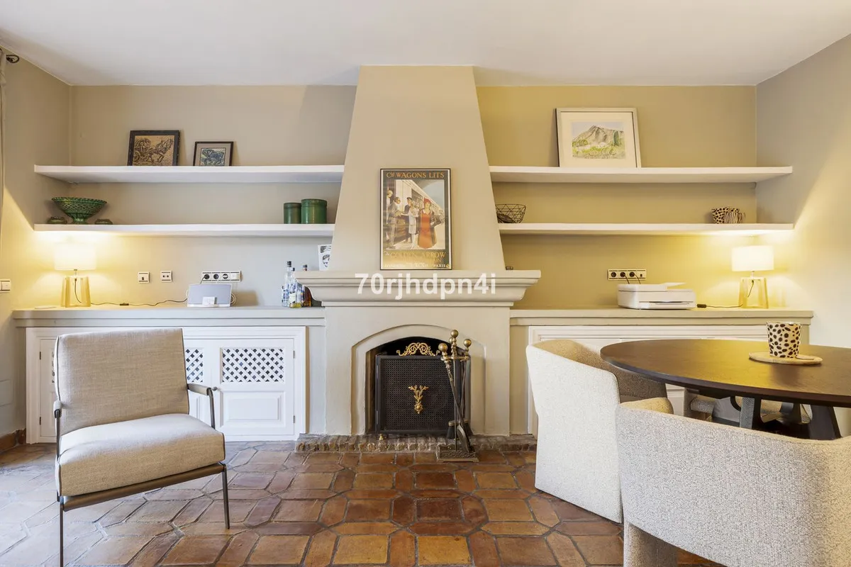 bf5f86bf-e615-4865-9dcd-856a75133b4e