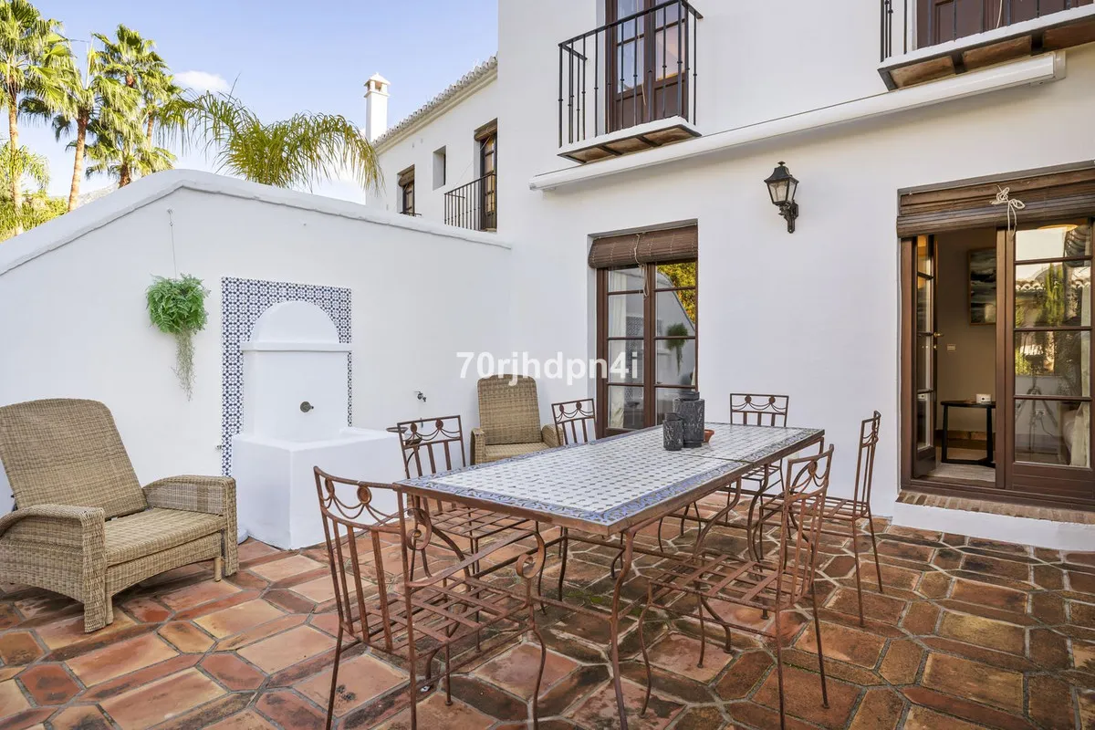 cd029bc0-2291-4ce0-8a12-8c910bb1034e