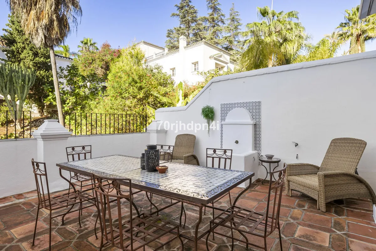 e15d6ba4-55bf-475b-9eb7-e8ad2370ddf4