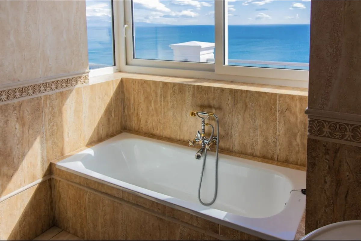 23cd13dd-e836-4414-83d1-31f29955779b