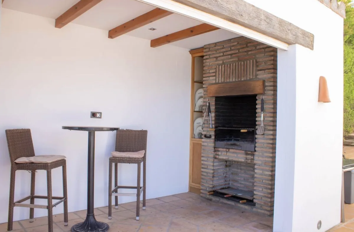 ffaacdb6-6554-4405-b459-9b76744c81be