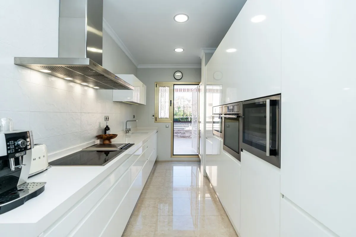 f3d7d578-ffc1-48b6-9601-803131e32c48