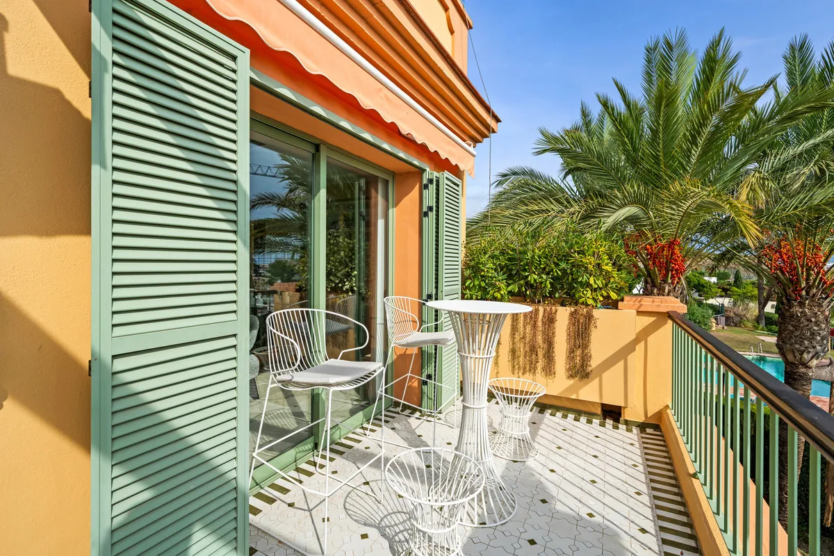 4b9b1f10-6c22-4227-8d75-b38ff381bc41