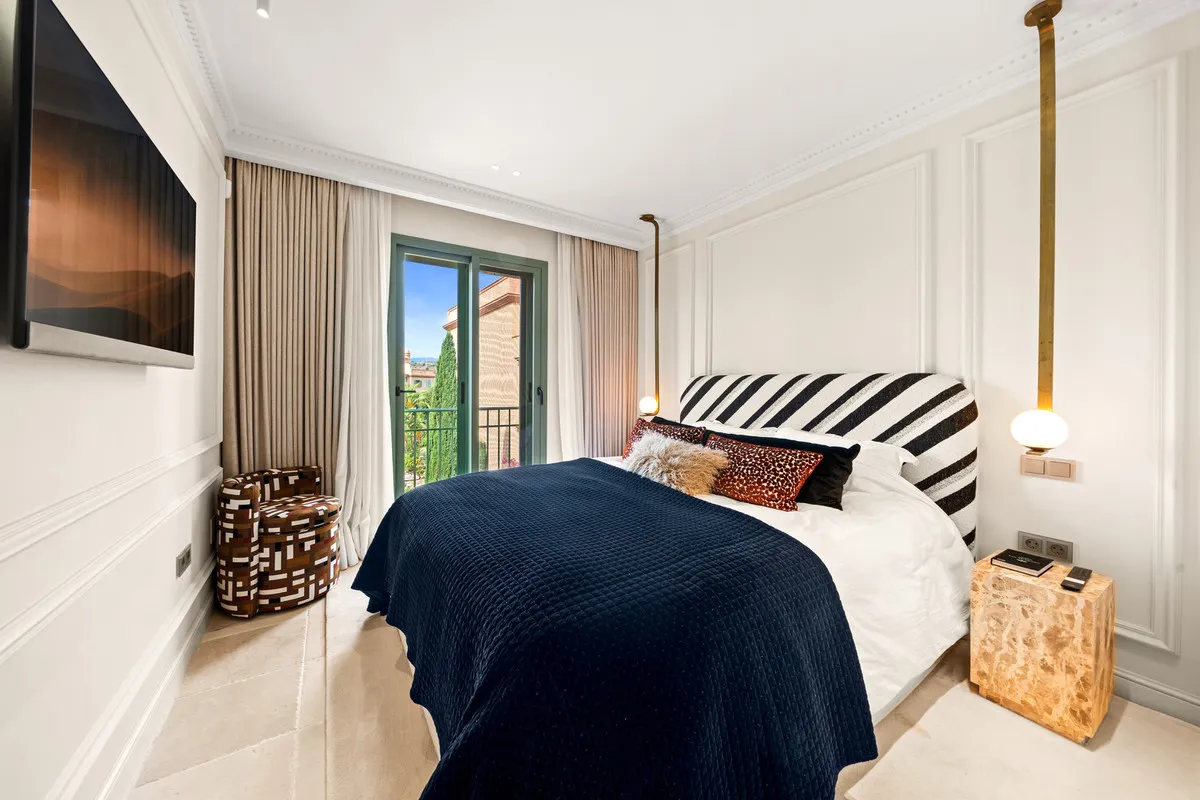 9728ccb0-72c3-4c27-bd97-9168067c1ed4