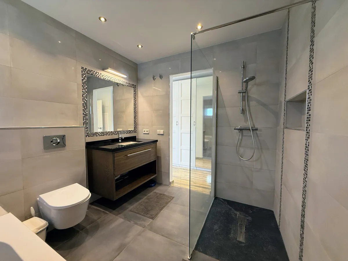 041e325e-27c7-4599-9956-8f77b77707bd