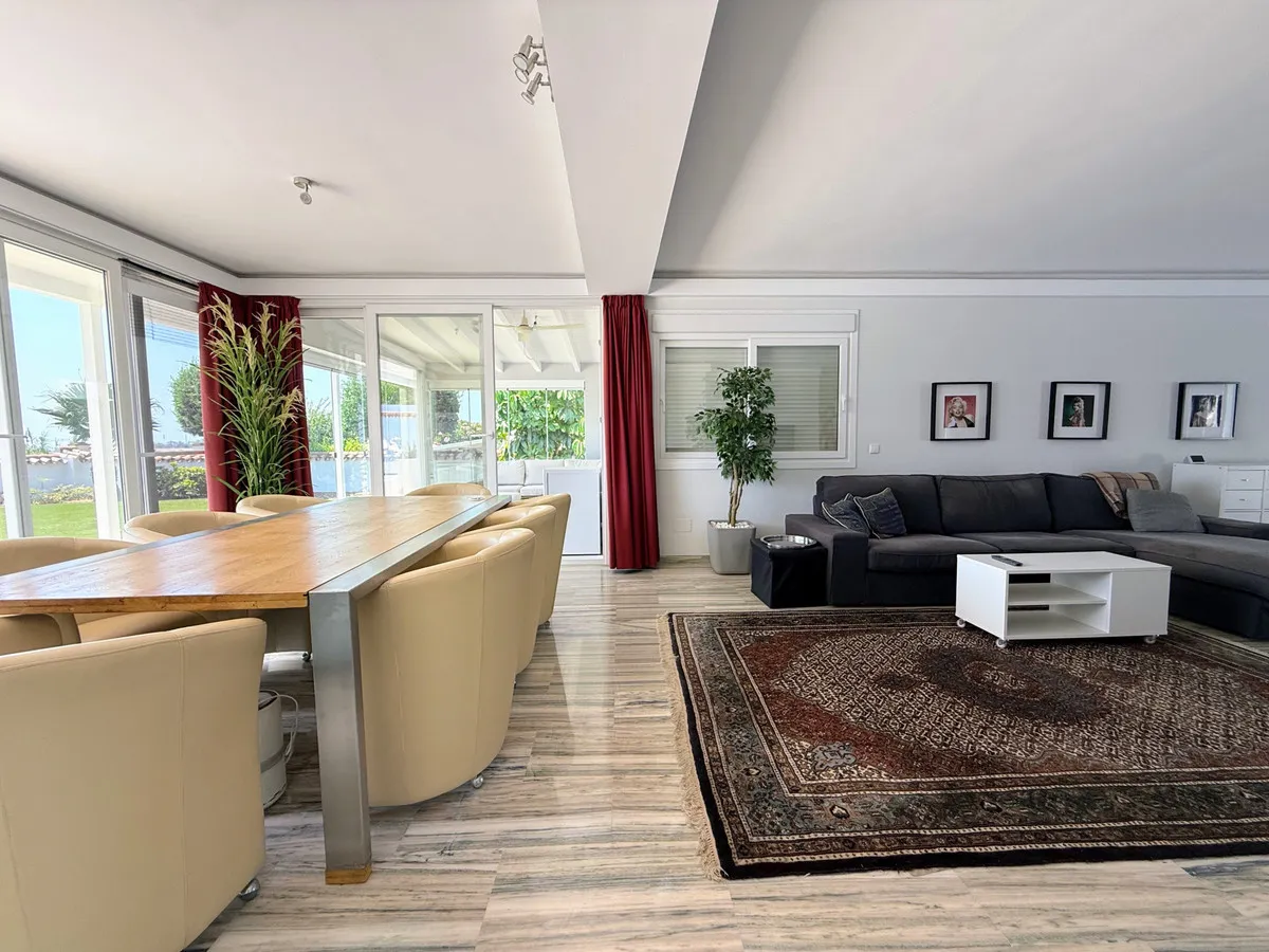 70c46c8b-2773-4c2f-b18e-42cf8a972b6b