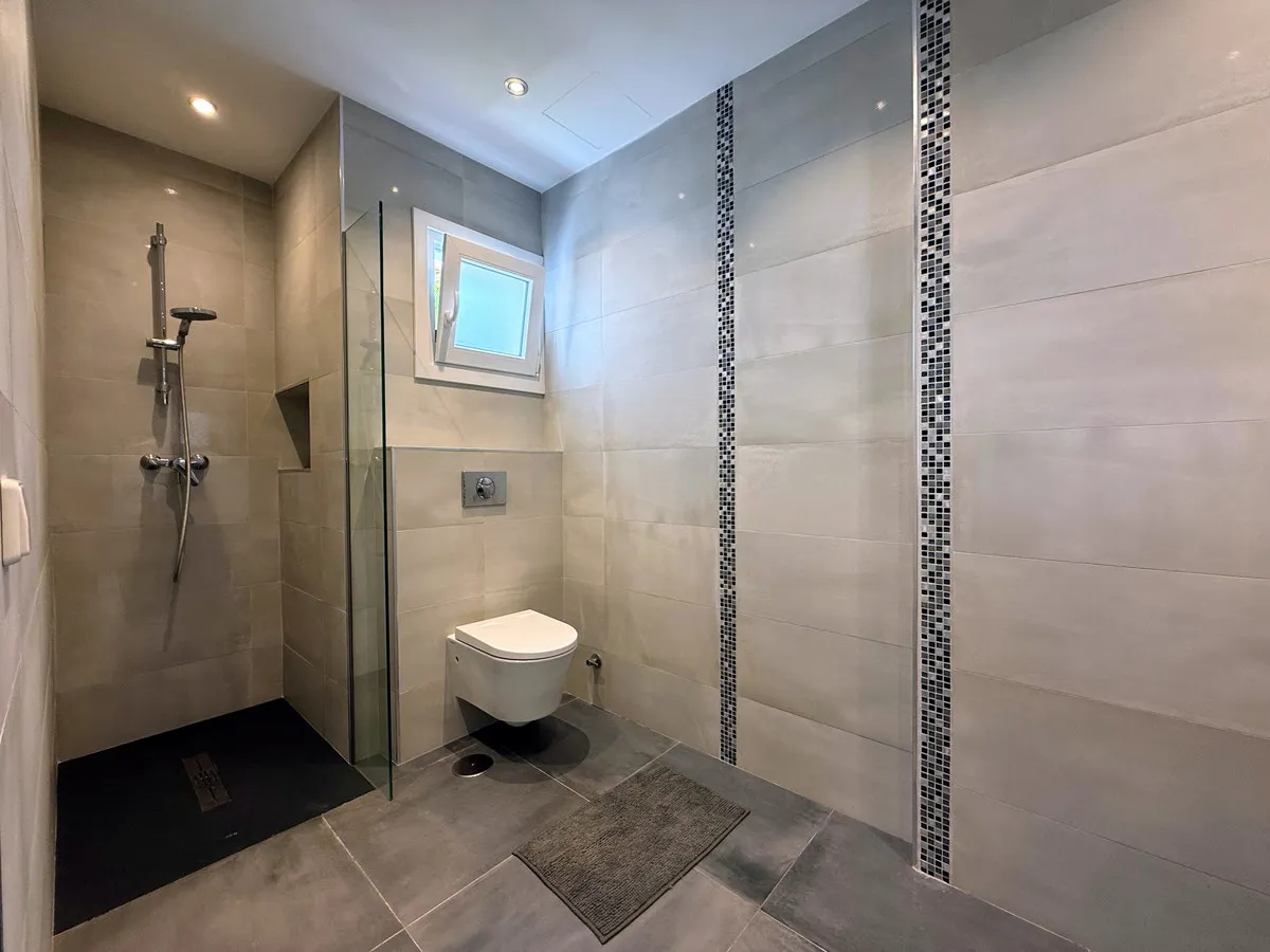 e8a90f34-c86e-4abf-9f49-71216be33e43