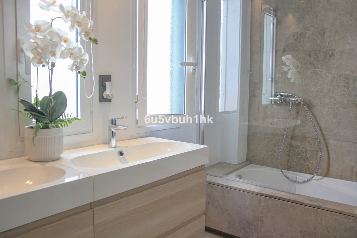 440458c0-8b7d-4067-b229-1a478fd86f42