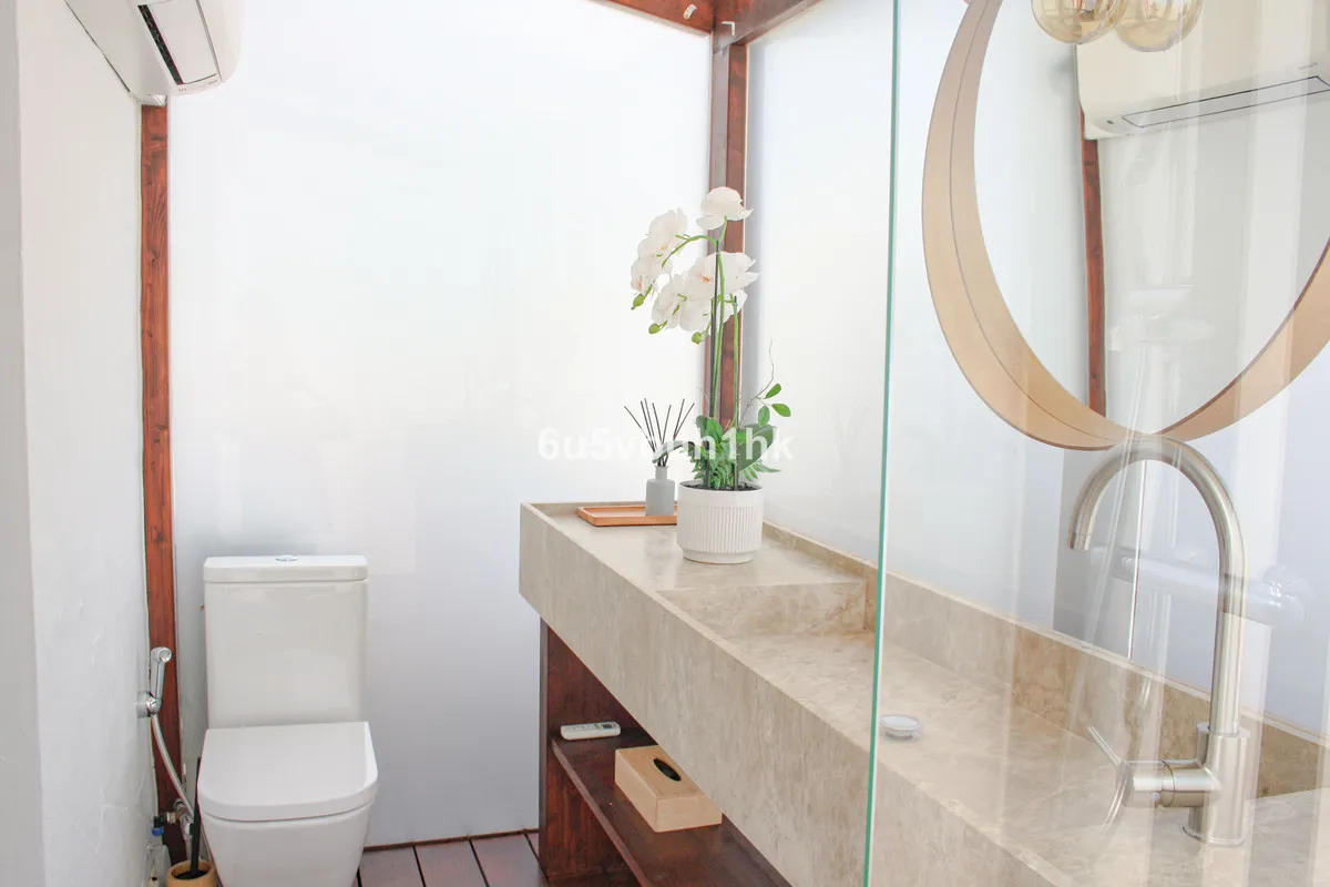 5933fa52-5030-405f-ac8d-656e2f78971a