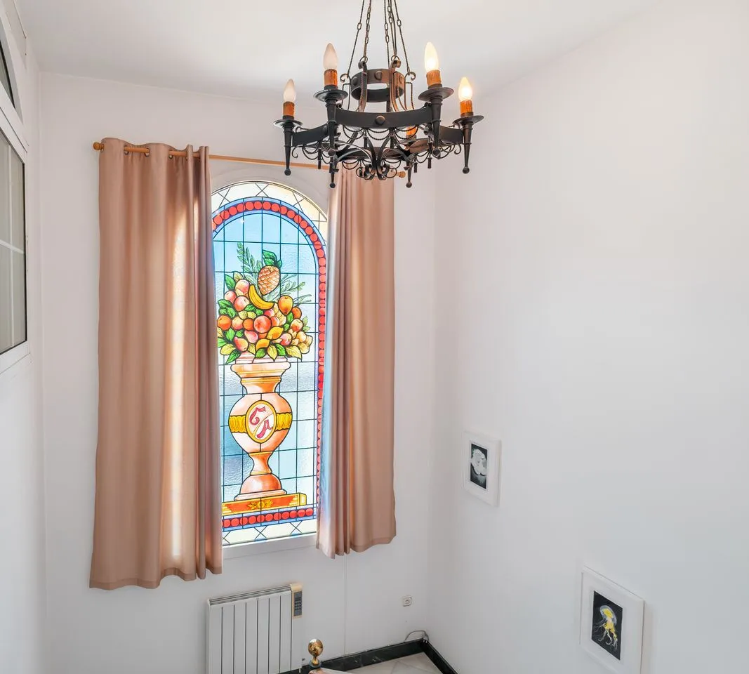 8cfde98c-50ee-489a-aa1e-b6c0141d42ed