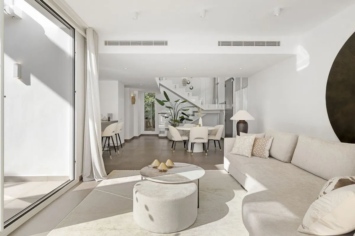 4bf60cae-4035-4822-8c88-9c06aaf3746d