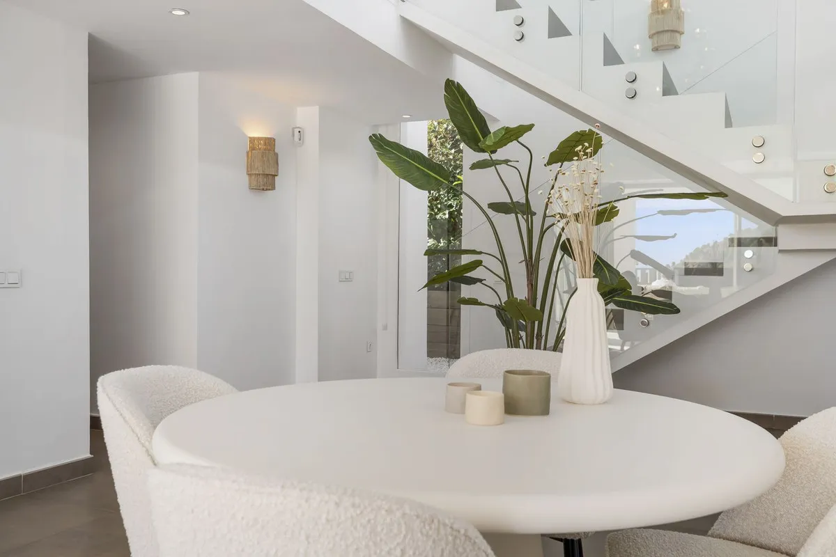 9cf0d952-26b1-4b2a-b137-c4f84962cb3c