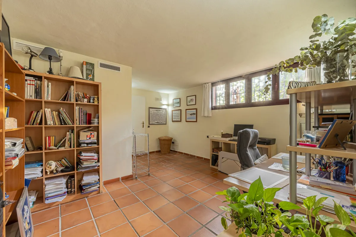 a0a29c7e-614c-40f1-9457-6b6f3eece11b