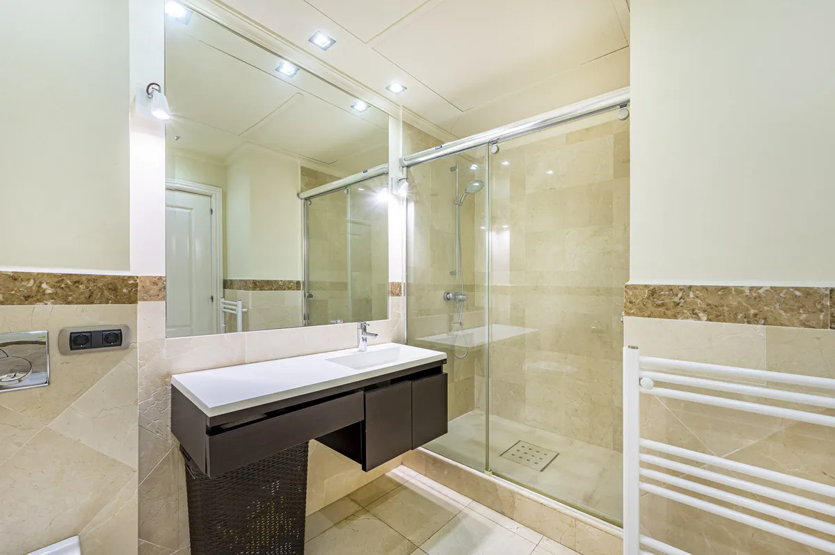 a4c56a85-f6ba-4743-a6a5-cfc77816af00