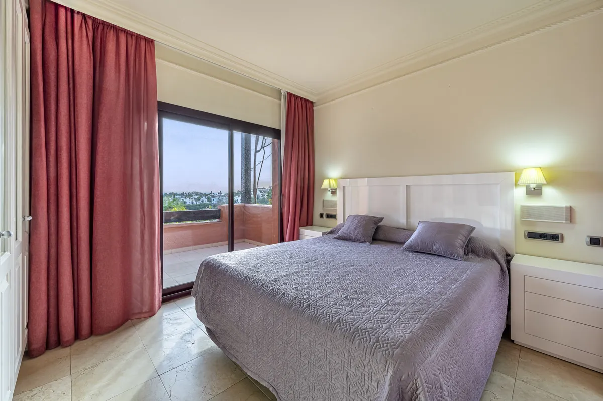 b10926e1-0d5d-423c-90e0-c449aa6a76a3