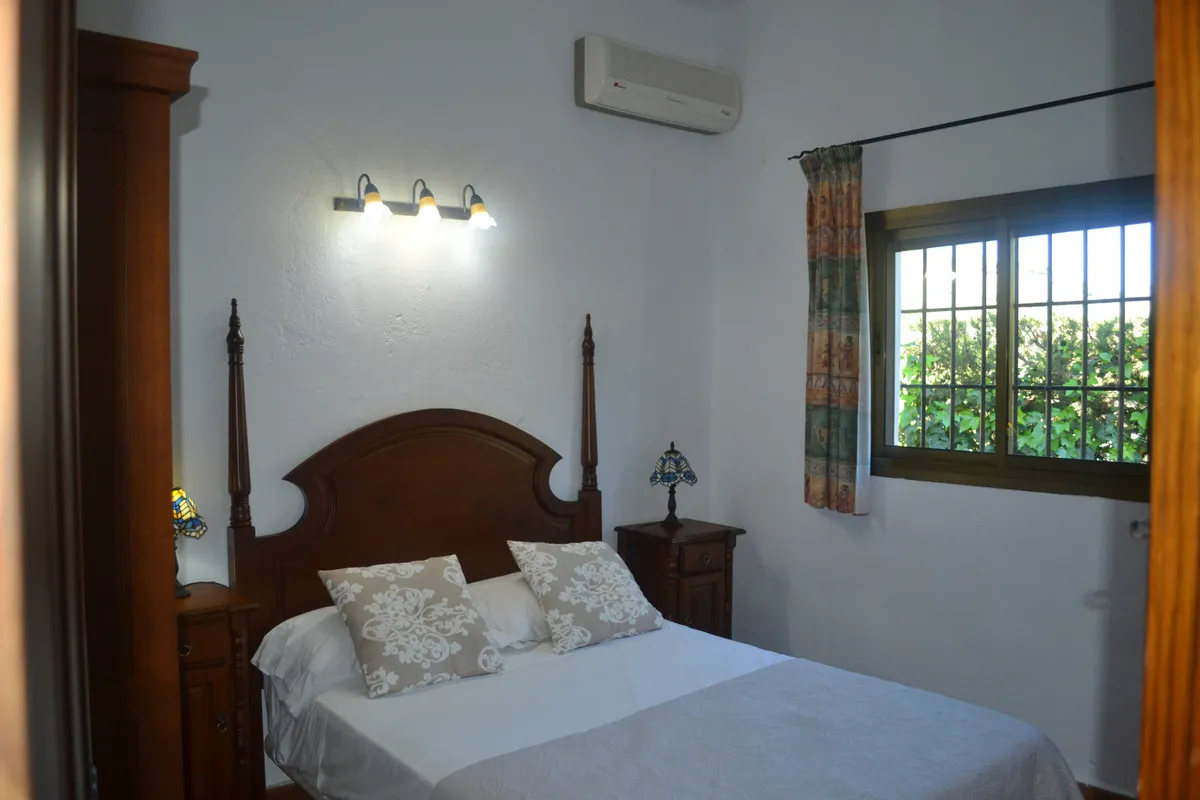 a3dc77c3-dd1d-44b1-ac04-b60f0d993979