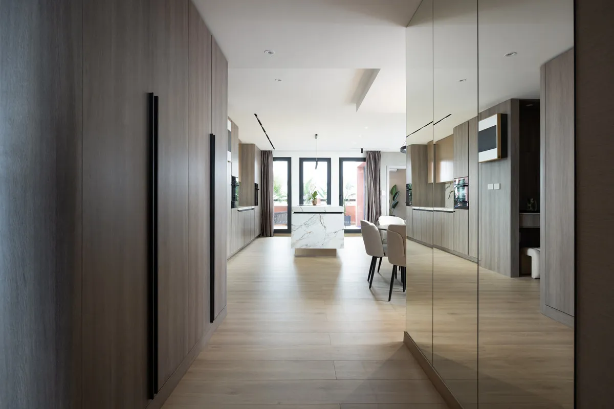 024c8b97-fe3d-4792-9242-16d2653d9109