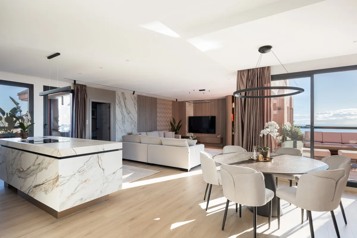 8bd37dff-33d4-482b-8ff2-4fa470c52182