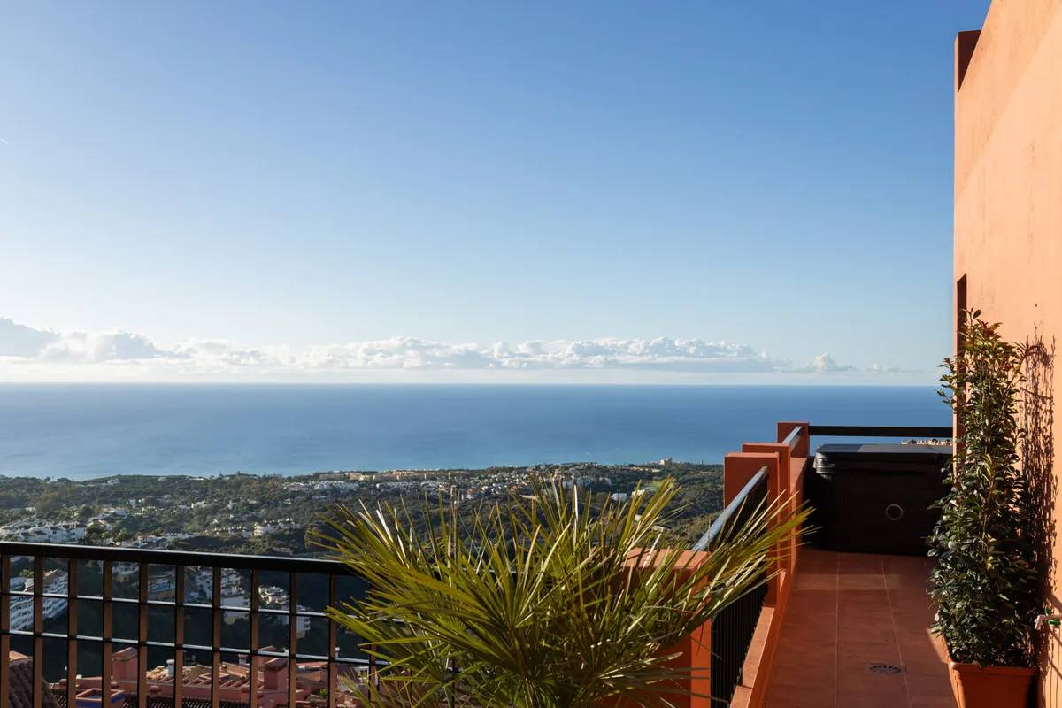 b04ba3f5-583e-47f0-83df-008203660fbd