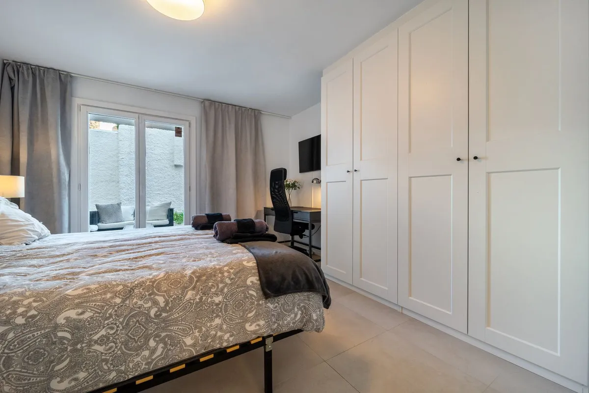 6546360a-0c28-405f-89ae-e9a68b48383b