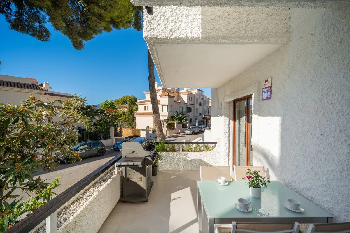 7a4bee9e-1753-4b40-a226-160f31fd0960