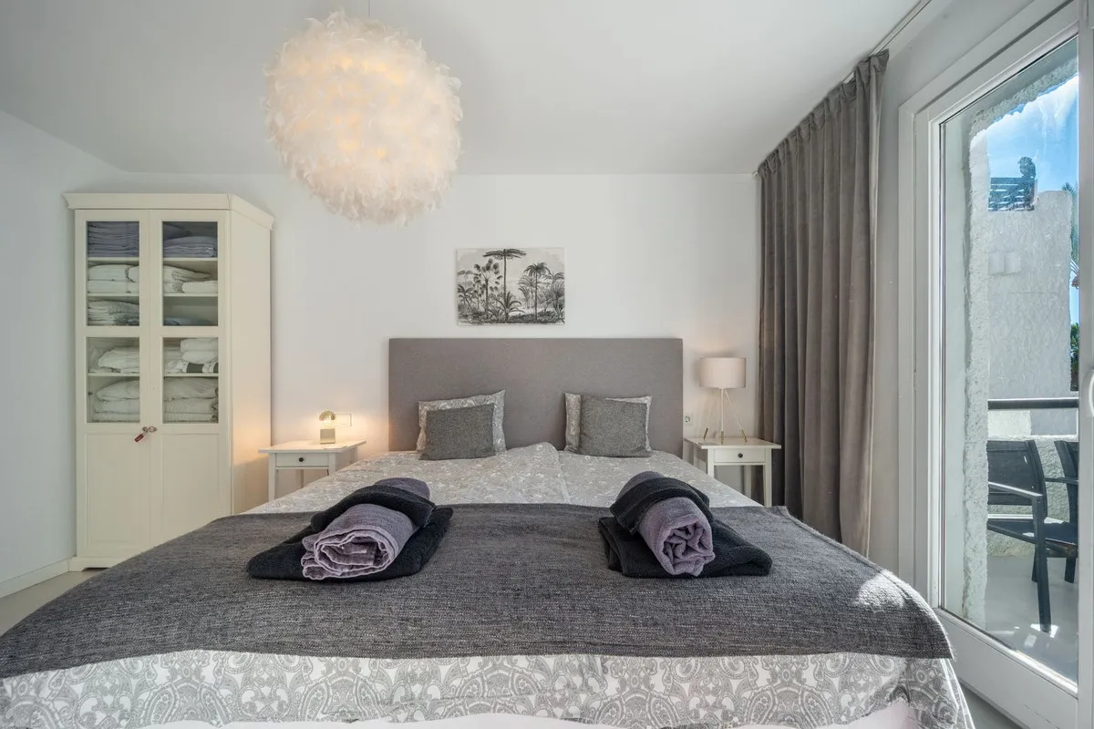 8246edea-1c2e-48e3-9adc-7843cf906eab