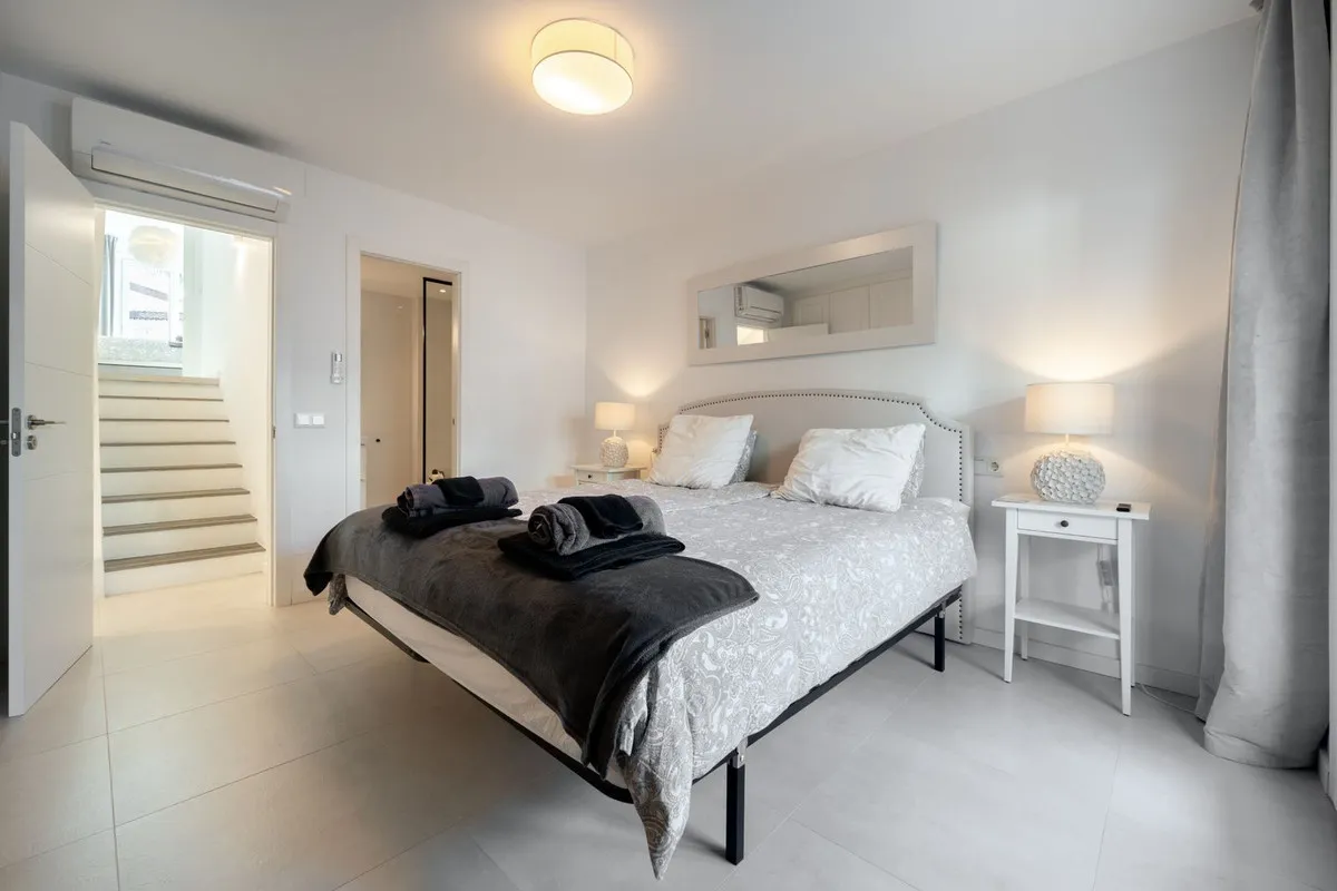 bfb188b4-490d-4978-8ec1-05129c008726