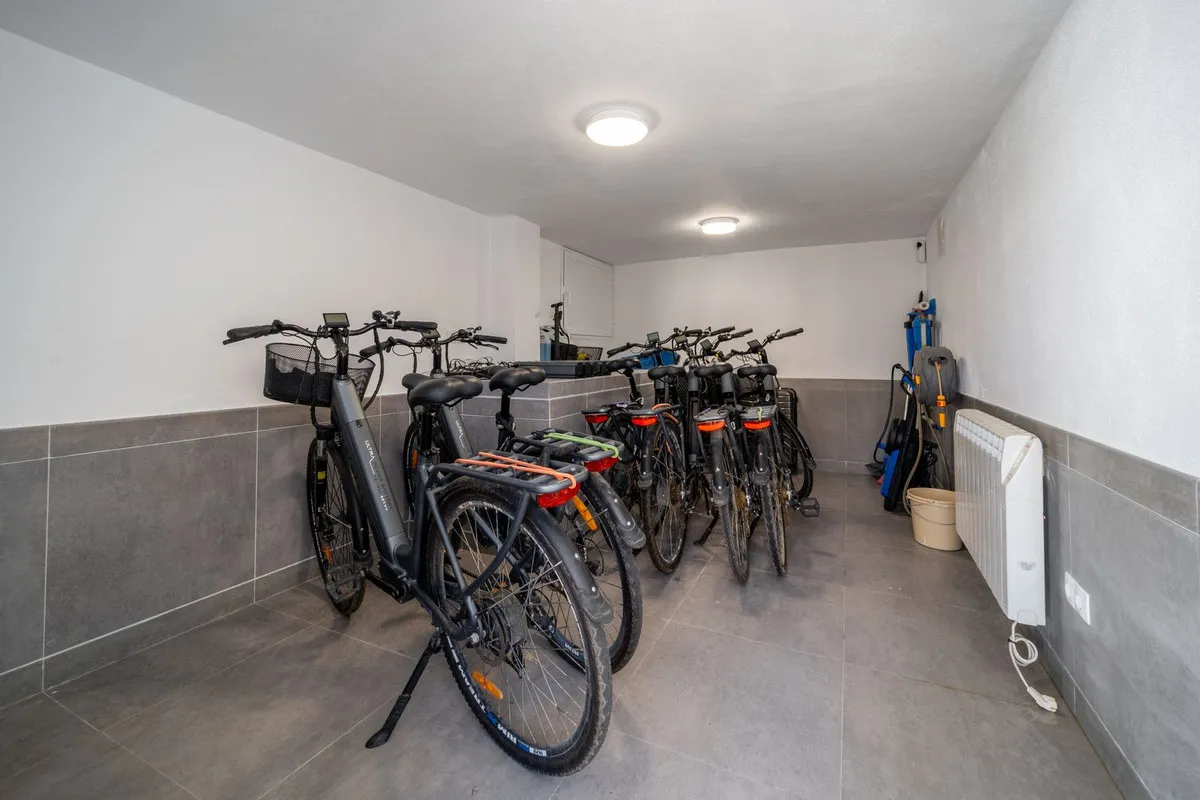 d38ee40a-8ed3-4a7e-8eeb-2317c0ce152a