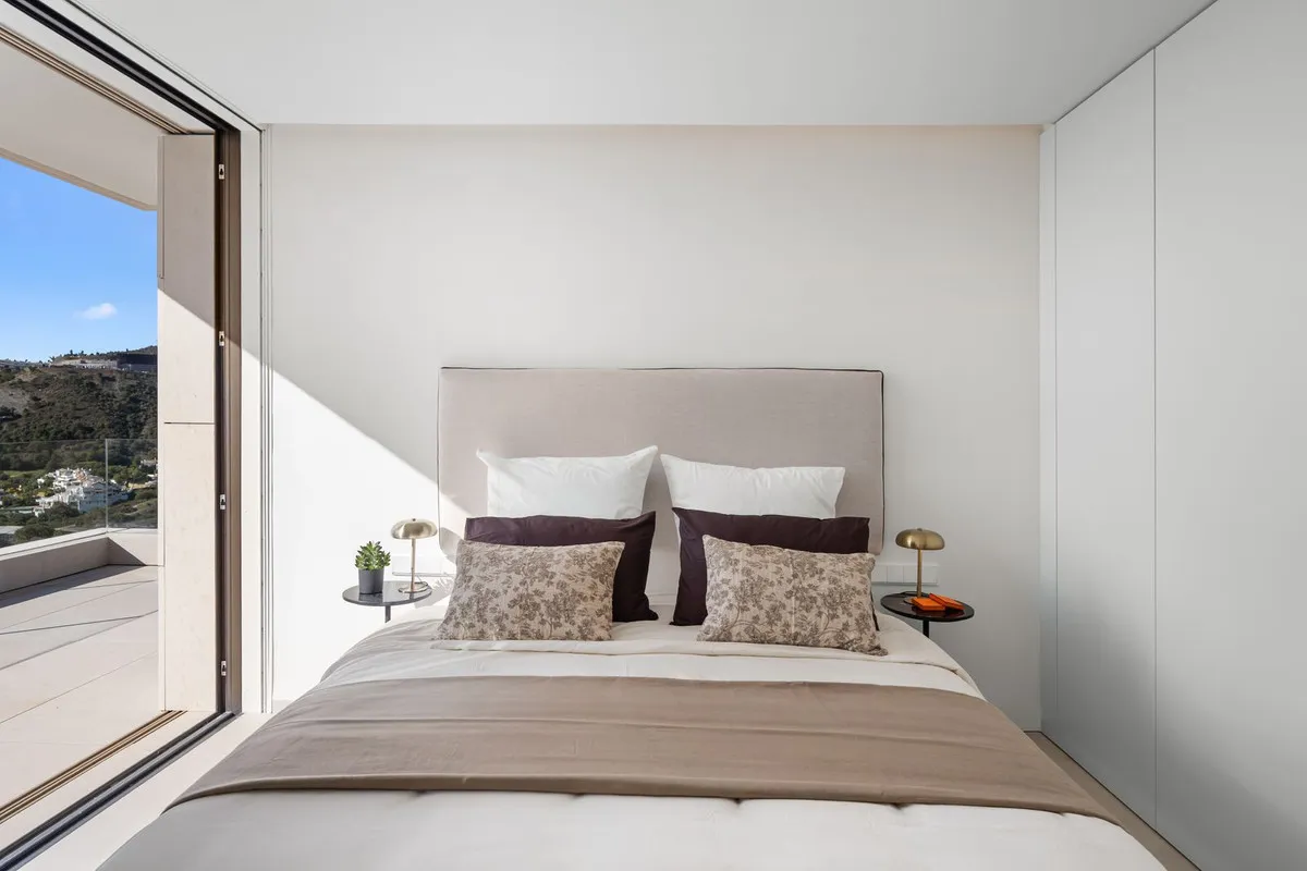 88760258-512a-446f-98f6-8e41cdc88228