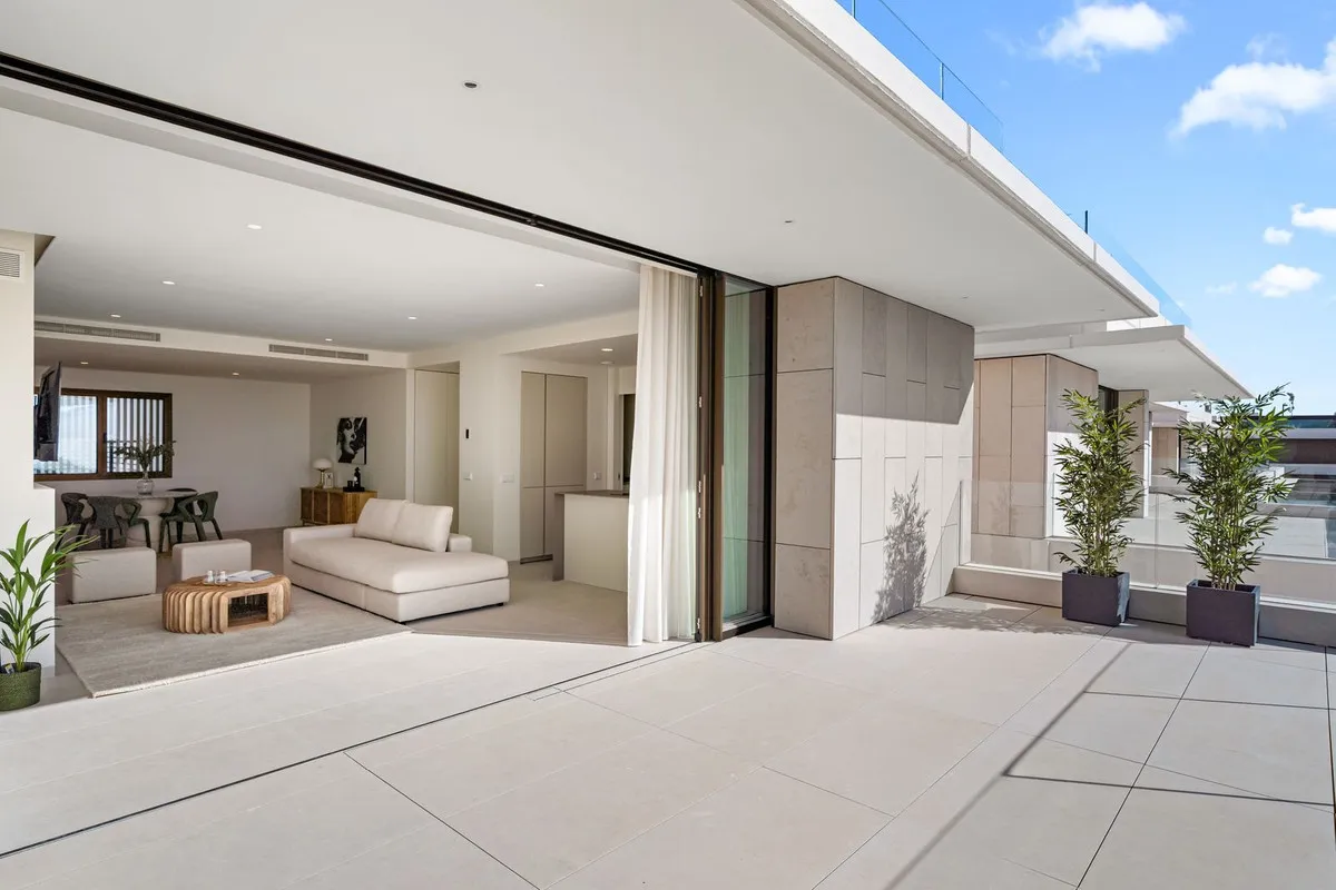 8a21bd1c-ed52-4444-bdbc-bfc2355c892f