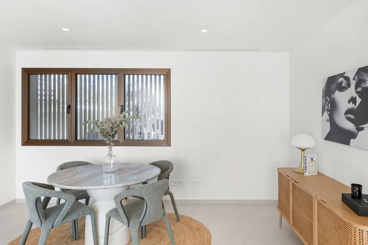 abea62a4-5f37-4f6b-a883-c483e6e026cd