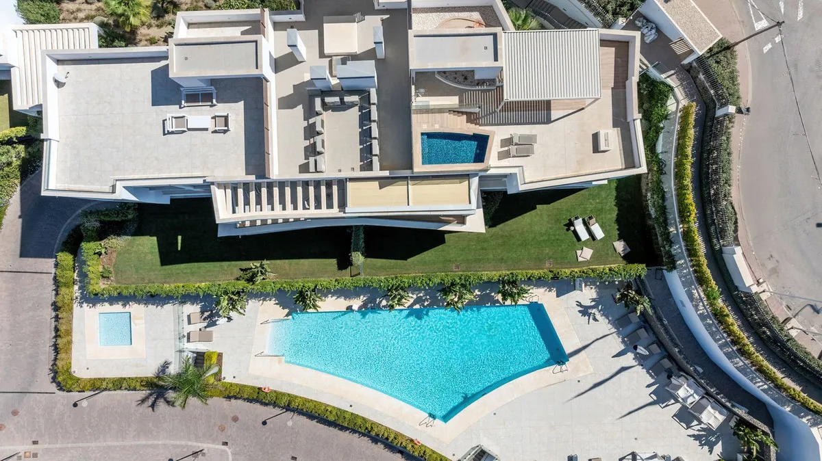 71b23e22-4626-4942-9891-5227a58cba16