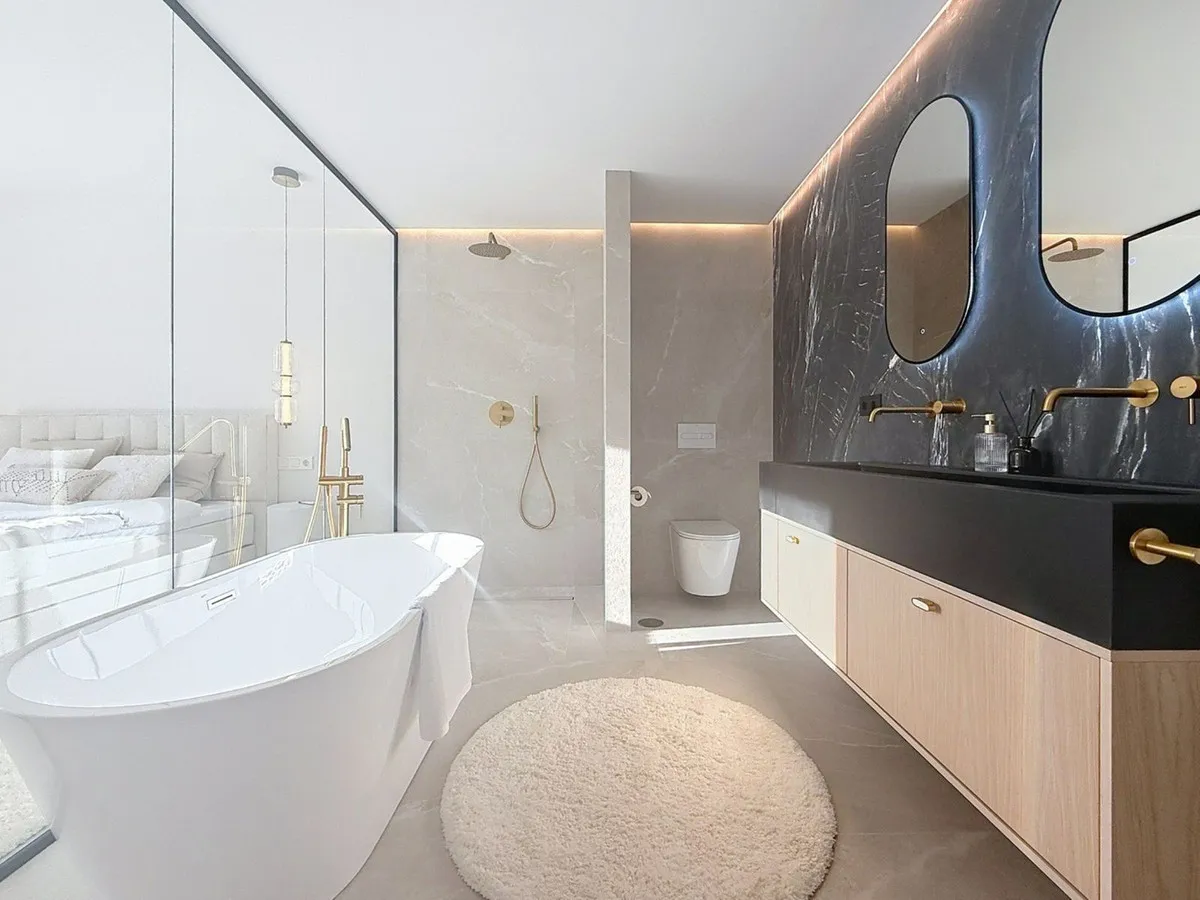 8eab3321-df0f-4e87-91e7-f9887e89dd0b