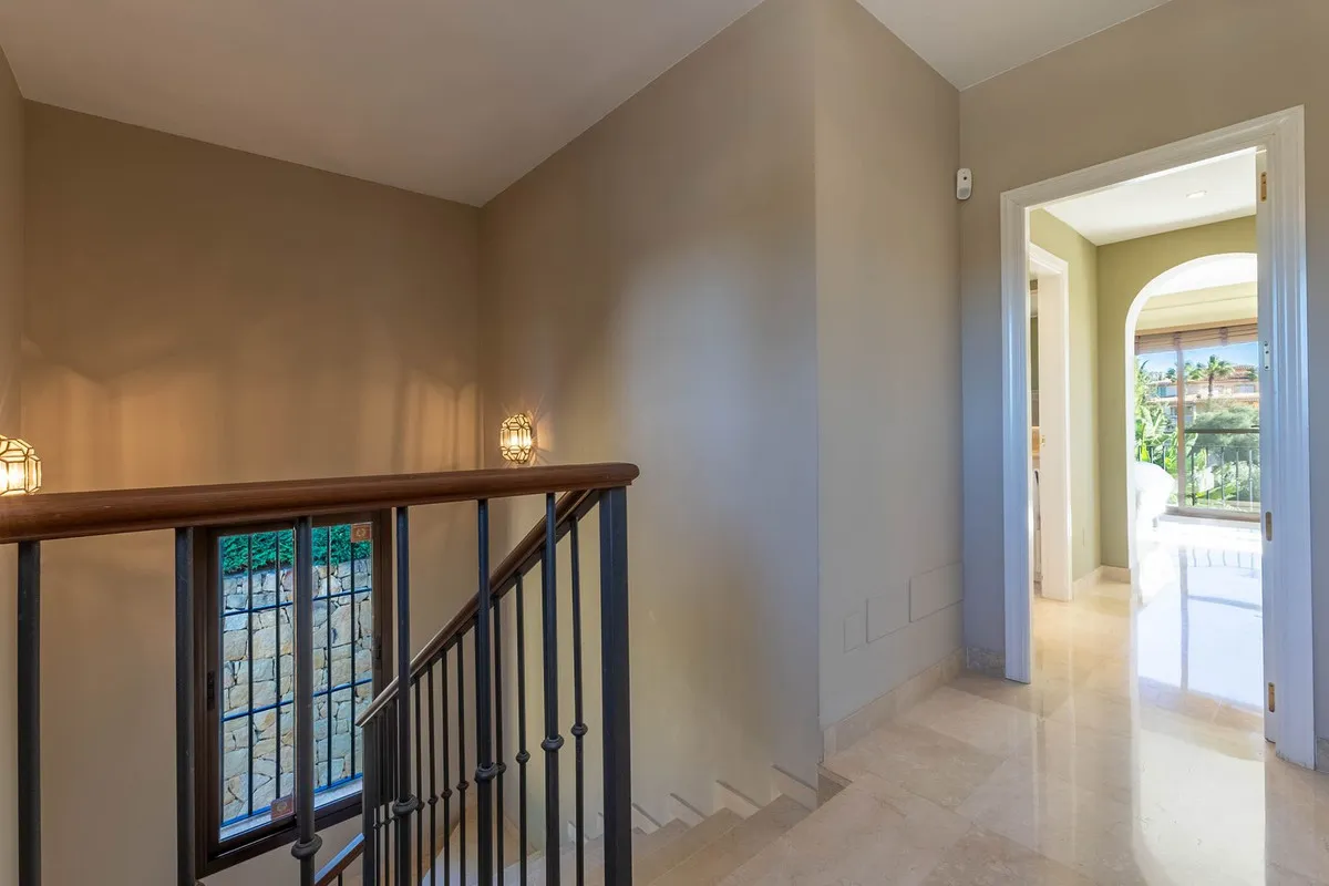 9085f1ac-9507-44b7-a550-1429407cde18