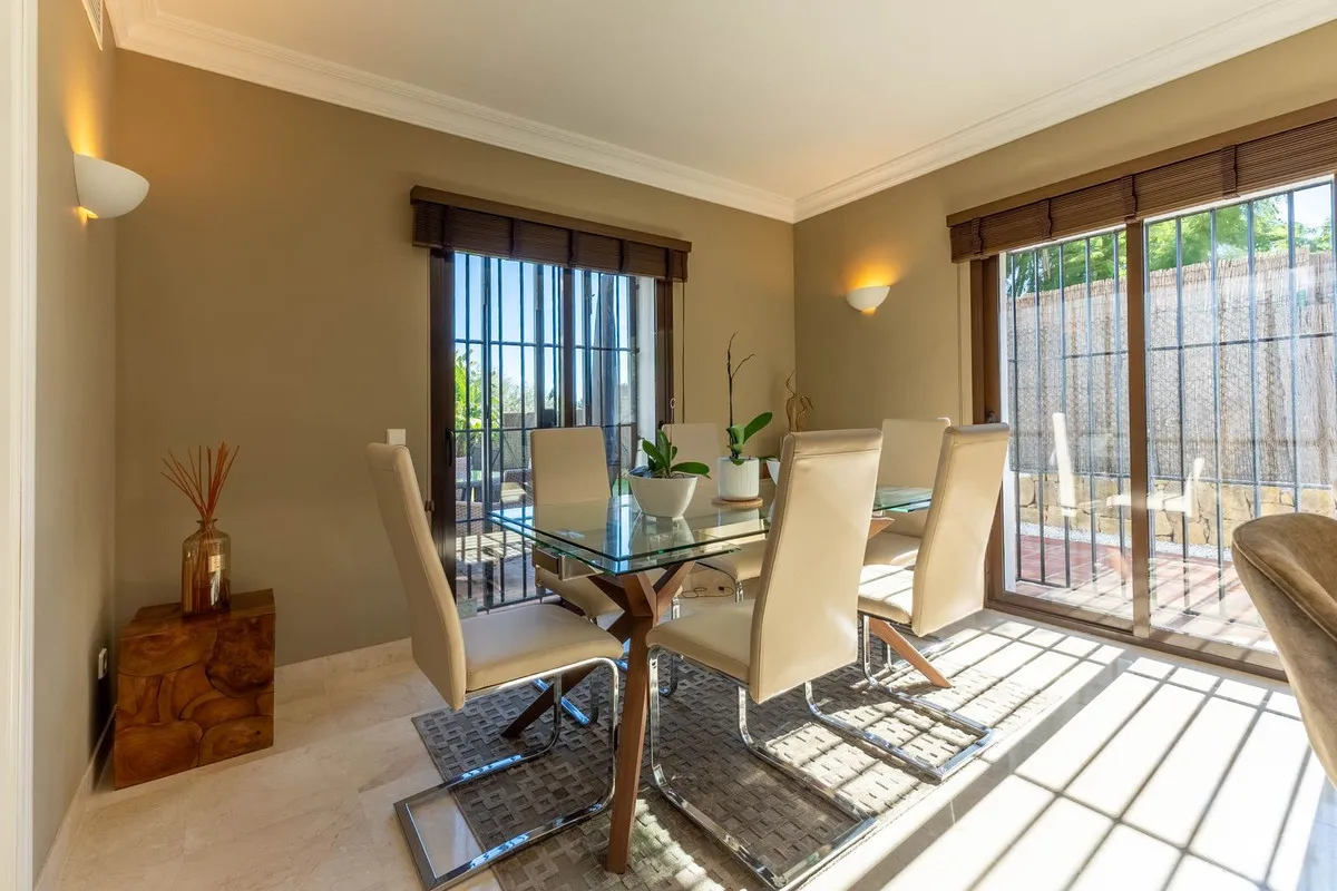 b39fbca4-75f3-4b71-b3a9-9ef057189d63