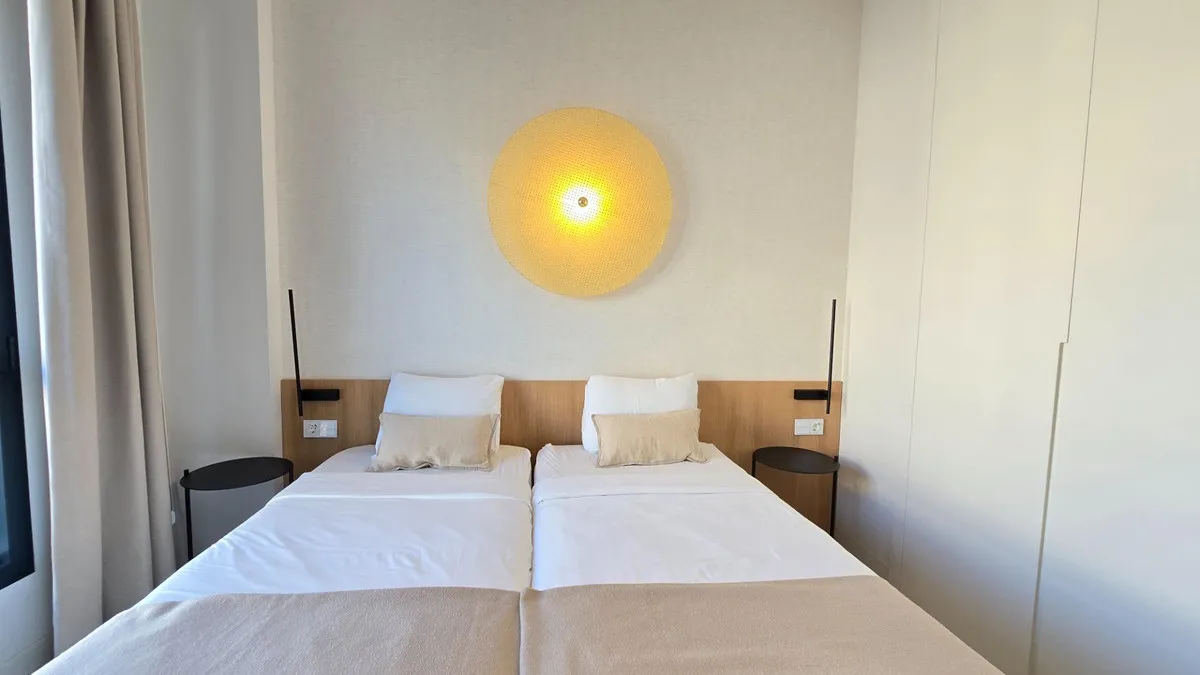 343e3549-090e-4755-b7ae-9a10a035b1a8