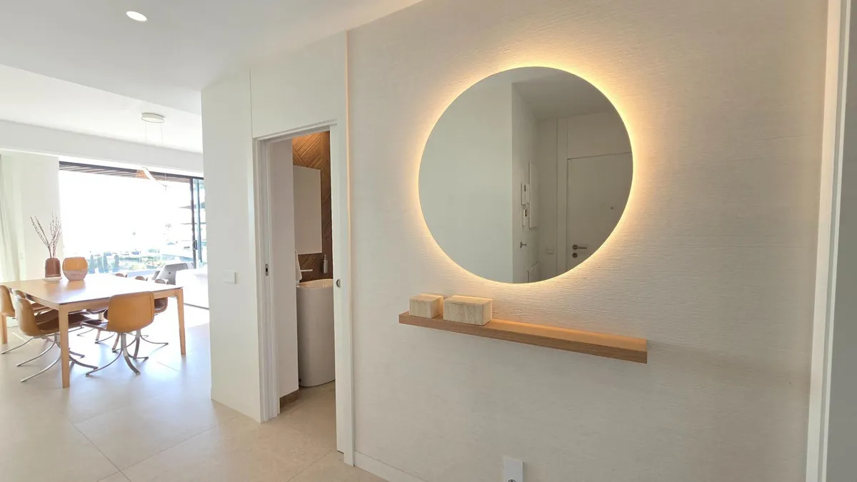 a8eeb8c5-fa90-4f8d-b78d-08859817c04b