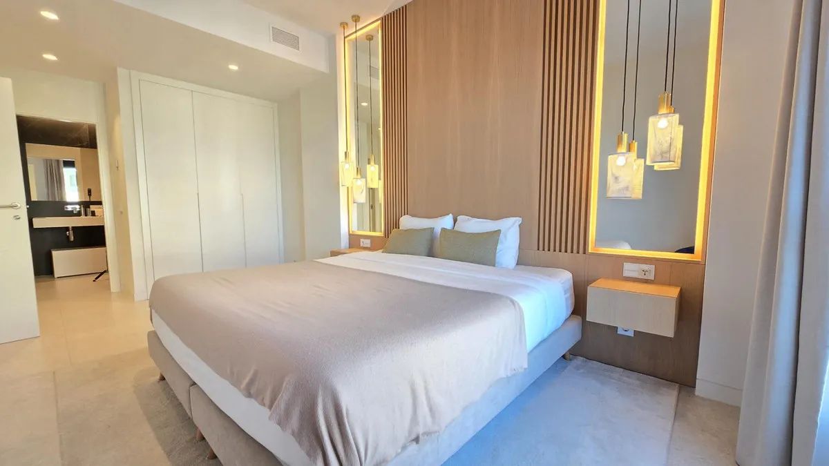 c9363c3c-69ac-4c74-8585-1e5e392c50db